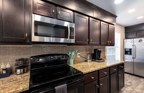 North Richland Hills House | Home with Pool! Close to DFW airport/AT&T Stadium
