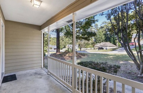 Cypress House | HOME WITH STUNNING VIEWING