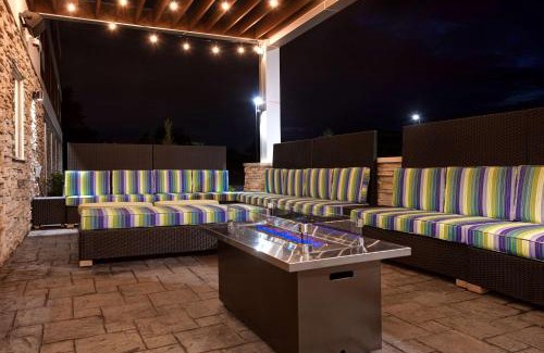 Lincolnshire Hotel | Home2 Suites By Hilton Lincolnshire Chicago