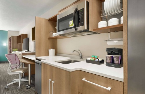 Bismarck Hotel | Home2 Suites by Hilton Bismarck