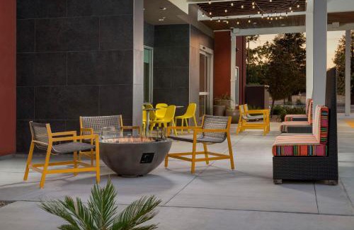 Clovis Hotel | Home2 Suites By Hilton Clovis Fresno Airport