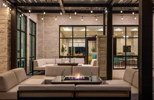 Marina Hotel | Home2 Suites By Hilton Marina