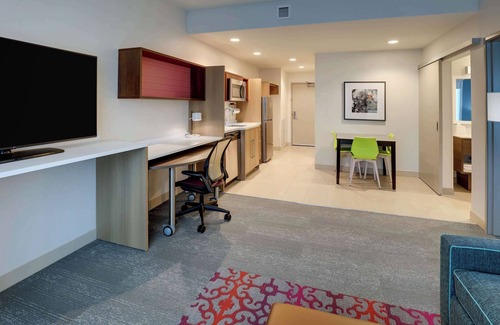 Sanford Hotel | Home2 Suites By Hilton Sanford