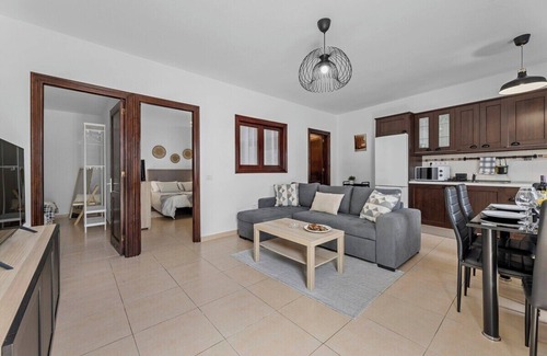 La Santa Apartment | Home2Book Charming Apartment Tinajo, Wifi