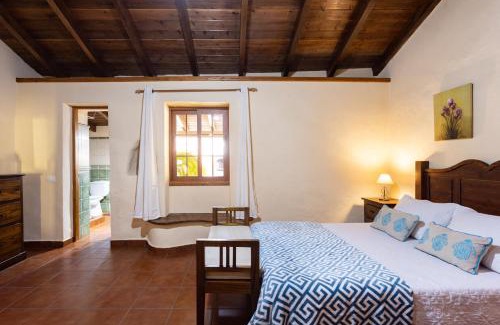 Agulo House | Home2Book Las Mimbreras
