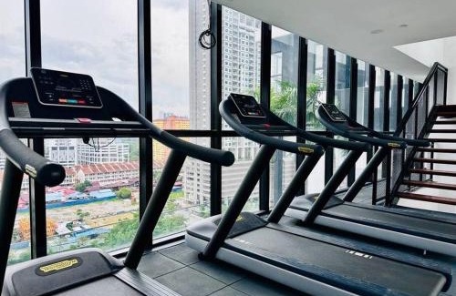 George Town Apartment | HomeCinema with Seaview, 8pax, Urban Suites by PG Home
