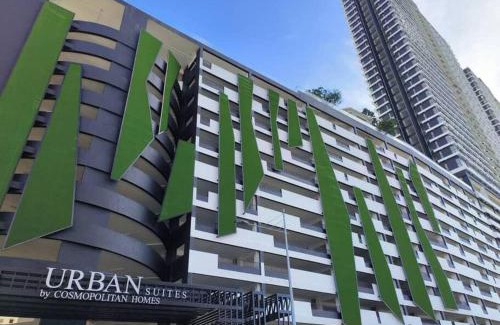 George Town Apartment | HomeCinema with Seaview, 8pax, Urban Suites by PG Home