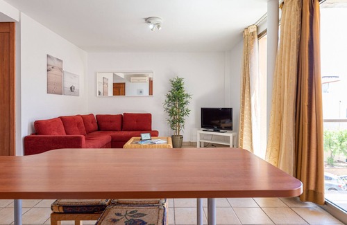 Esquinzo Apartment | HomeForGuest Apartment with terrace and pool 500m from Playa de Esquinzo