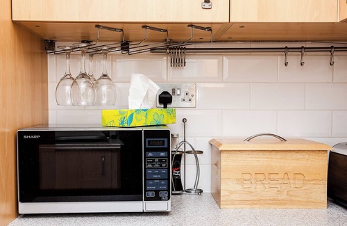 Prince's Apartment | Homely 1BD Flat, 20 Minutes from Big Ben