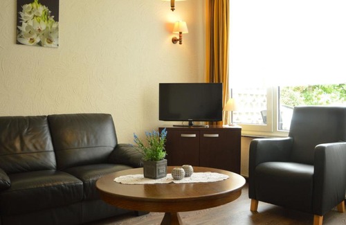 Strucht Apartment | Homely Apartment in Schin op Geul with Terrace