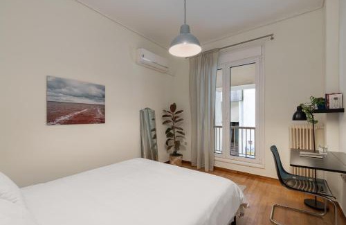 Neapoli Apartment | Homely Apt in Neapoli, Exarcheia