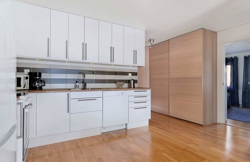 Innerstaden-Ostermalm Apartment | Homely, comfy flat for business