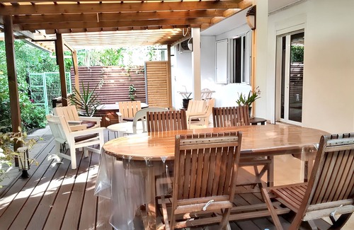 Bois de Nefles Apartment | Homerez - Apt with views, Bois-de-Nèfles