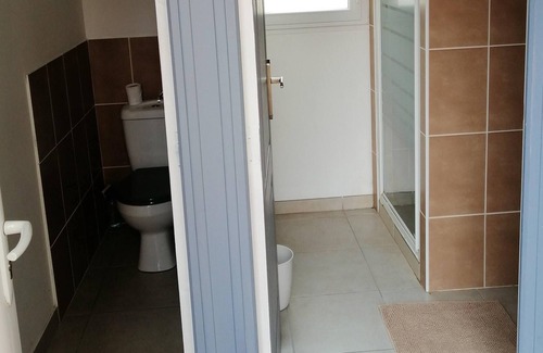 La Chaussee-Saint-Victor House | Homerez - House for 2 ppl. with garden and terrace at La Chaussée-Saint-Victor