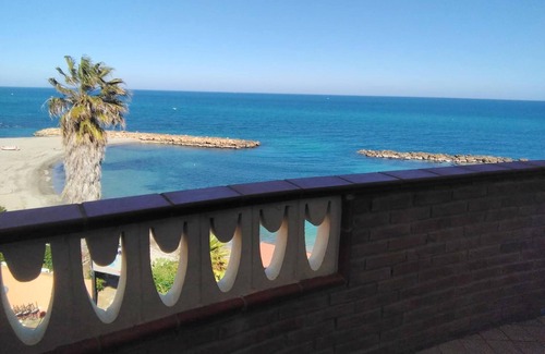 Torre Melissa Apartment | Homerez - 10 m away from the beach! Apartement for 6 ppl. at Torre Melissa
