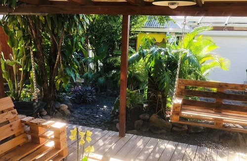 Basse-Terre Apartment | Homerez - Amazing appartement for 4 ppl. with garden and terrace at Basse-Terre
