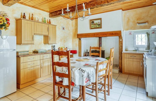 Puycelci House | Homerez - Amazing house for 4 ppl. with garden and terrace at Puycelsi