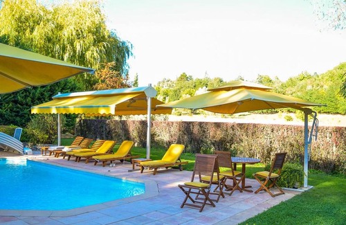 Forcalquier Apartment | Homerez - Amazing studio for 2 ppl. with shared pool at Forcalquier