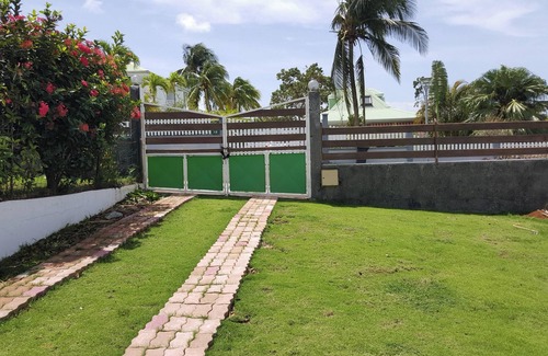 Baie-Mahault Apartment | Homerez - Apartment in Baie Mahault