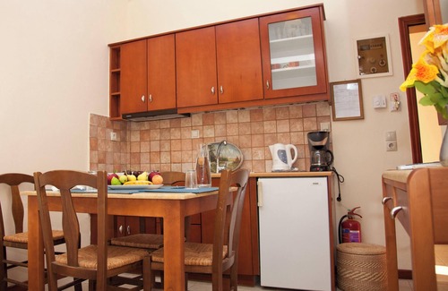 Agios Andreas Apartment | Homerez - Apartment Agios Andreas