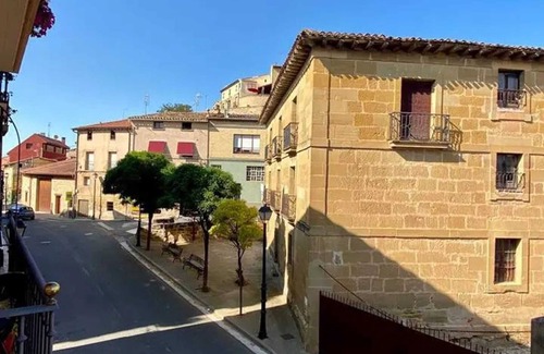 Briones Apartment | Homerez - Apartment in Briones