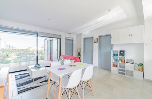Malaucene Apartment | Homerez - Apartment in Malaucène