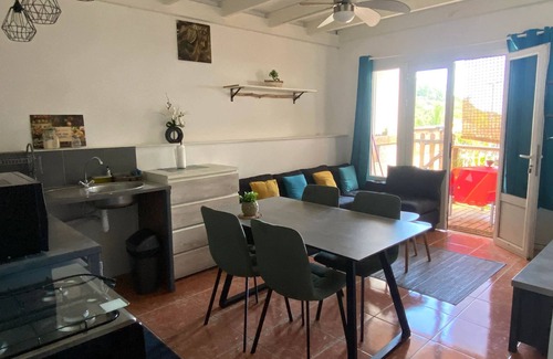 Petite-ÃŽle Apartment | Homerez - Apartment in Saint-Joseph.