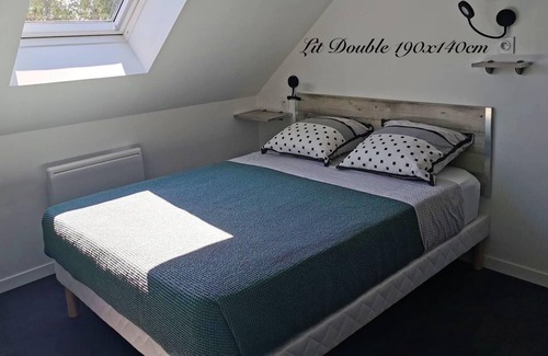 Le Vivier-sur-Mer Apartment | Homerez - Appartement for 4 ppl. with garden and terrace at Le Vivier-sur-Mer