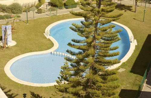 Grao de Gandia Apartment | Homerez - Appartement 500 m away from the beach for 6 ppl. with shared pool