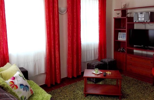 Lajes do Pico Apartment | Homerez - Appartement for 2 ppl. with sea view and terrace at Lajes Do Pico