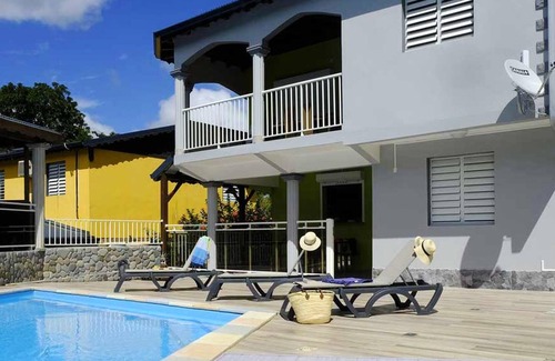 Lamentin Apartment | Homerez - Appartement 10 km away from the beach with shared pool and jacuzzi