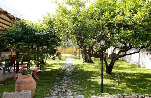 Paceco Apartment | Homerez - Appartement 3 km away from the beach for 4 ppl. with terrace at Paceco