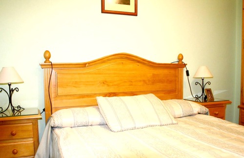 Arroyo Frio Apartment | Homerez - Appartement for 6 ppl. with shared pool and garden at La Iruela