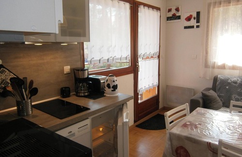 La Joue du Loup Apartment | Homerez - Apt. Dévoluy mountain view