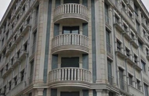 Figueras (Castropol) Apartment | Homerez - Apt. Ribadeo centre (+parking)