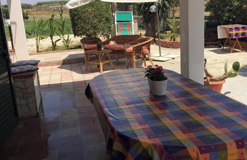 Scoglitti Apartment | Homerez - Apt. Scoglitti - Enclosed Garden