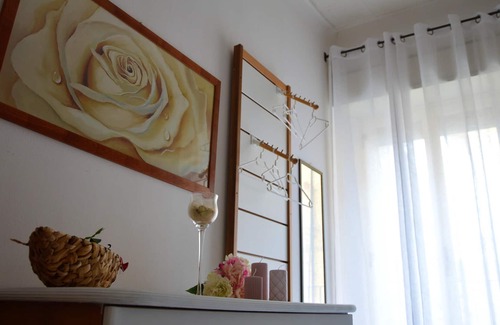 Caltagirone Apartment | Homerez - Beautiful appartement for 5 ppl. with balcony at Caltagirone