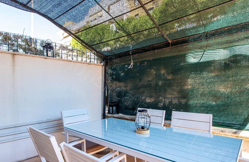 Barletta Apartment | Homerez - Beautiful appartement 1 km away from the beach for 4 ppl. at Barletta