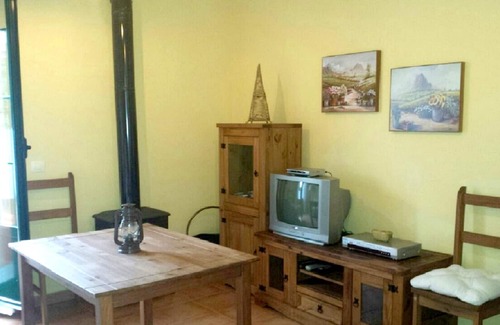 Jabuguillo Apartment | Homerez - Beautiful appartement for 4 ppl. with terrace and balcony at Aracena