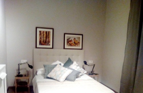 Abando Apartment | Homerez - Beautiful appartement for 6 ppl. at Bilbao