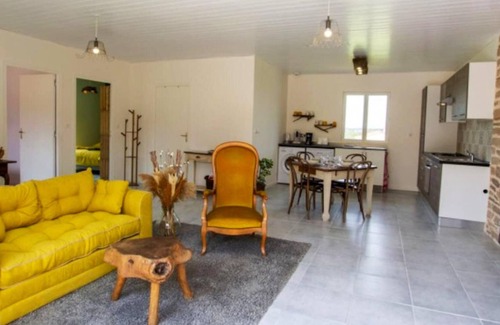 Fossemagne House | Homerez - Beautiful house for 4 ppl. with garden and terrace at Fossemagne