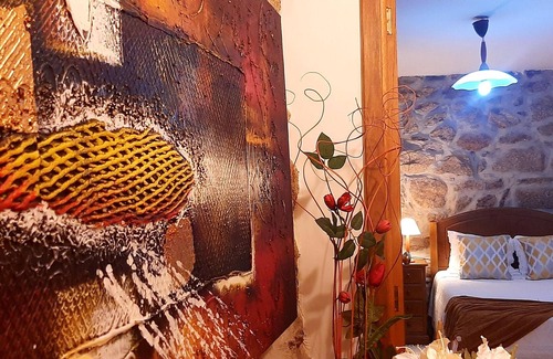 Lindoso House | Homerez - Beautiful house for 4 ppl. with terrace at Lindoso