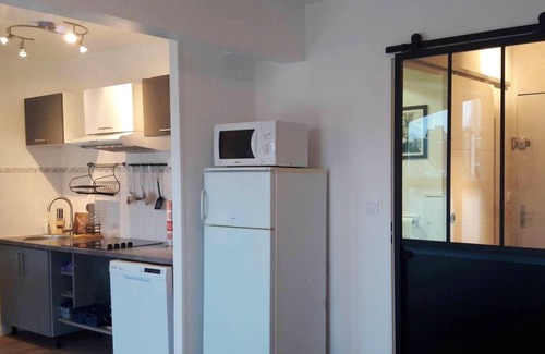 Petit Margny Apartment | Homerez - Beautiful studio for 2 ppl. at Compiègne