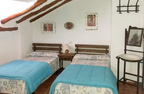 Quesada House | Homerez - Big house for 12 ppl. with balcony at Quesada