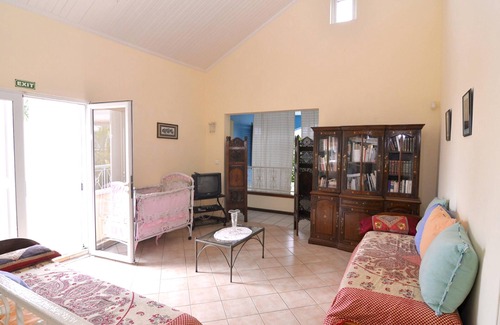 Trou d'Eau Douce Villa | Homerez - Big villa for 15 ppl. with swimming-pool at Trou D'Eau Douce, Flacq