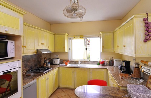 Trou d'Eau Douce Villa | Homerez - Big villa for 15 ppl. with swimming-pool at Trou D'Eau Douce, Flacq