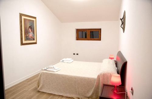 Alvignano Villa | Homerez - Big villa for 9 ppl. with swimming-pool at Alvignano
