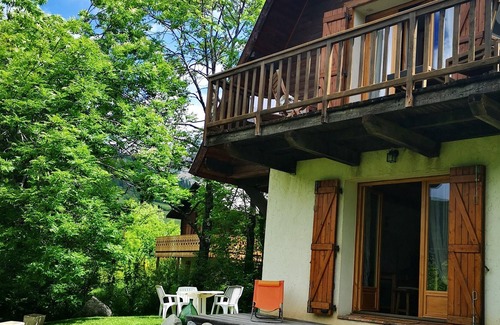Allos Ski Chalet | Homerez - Chalet 1 km away from the slopes for 4 ppl. with terrace at Allos