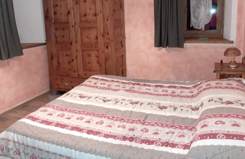 Planaz Ski Chalet | Homerez - Chalet 13 km away from the slopes for 4 ppl. with garden at Planaz
