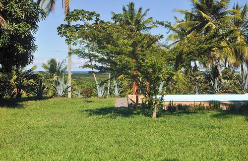Barra do Jacuipe Ski Chalet | Homerez - Chalet in Jacuipe, Pool and Sea View